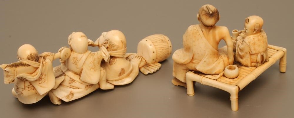 TWO JAPANESE SMALL IVORY CARVED FIGURE GROUPS Image