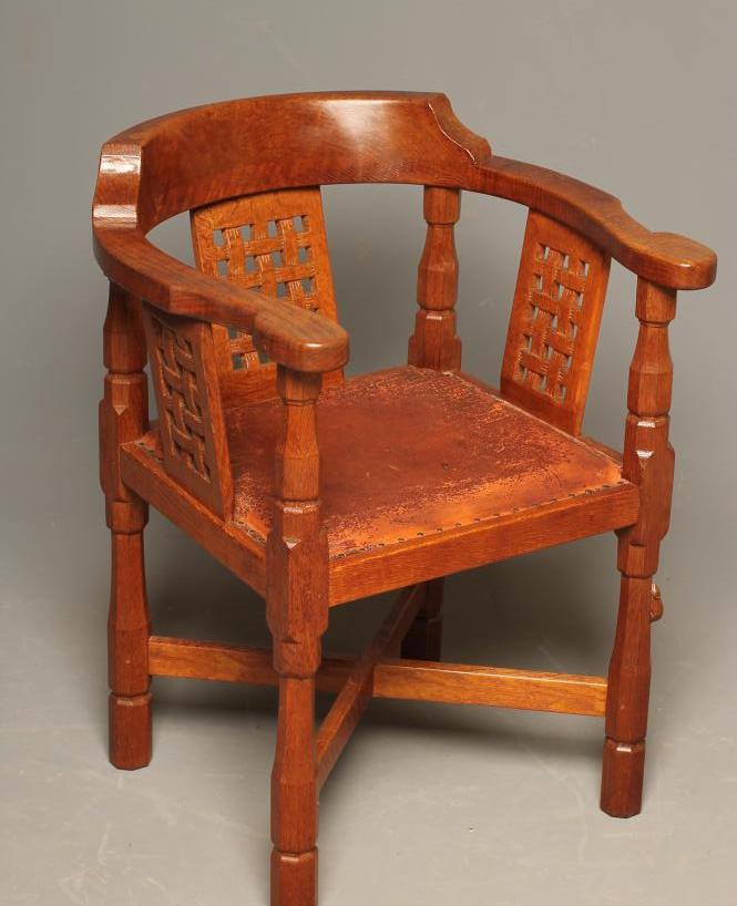 A ROBERT THOMPSON "MONKS" OAK ARMCHAIR Image