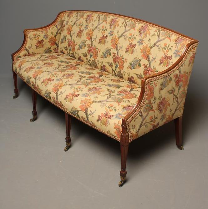 A GEORGIAN REVIVAL MAHOGANY FRAMED SETTEE Image