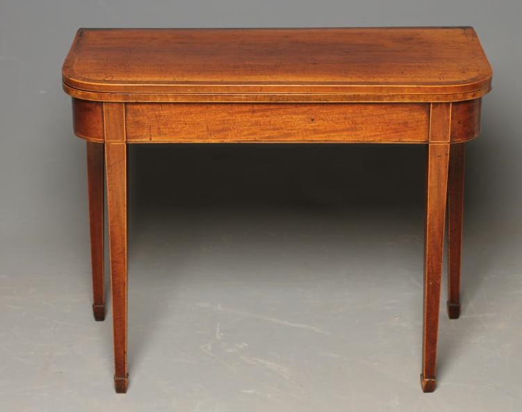 A GEORGIAN MAHOGANY FOLDING CARD TABLE Image