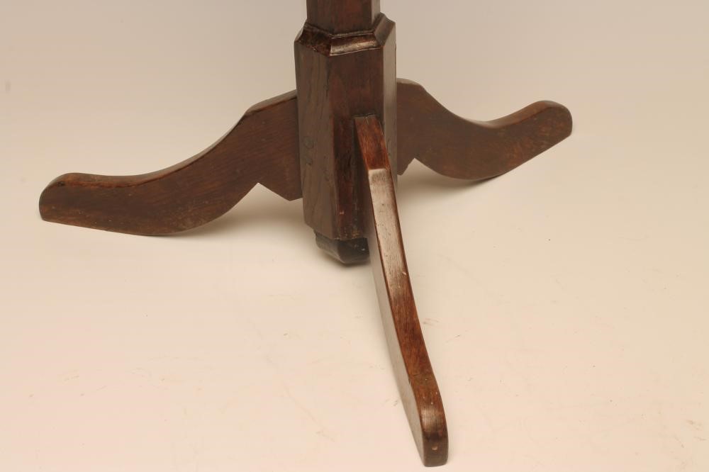 A JOINED OAK CANDLESTAND Image