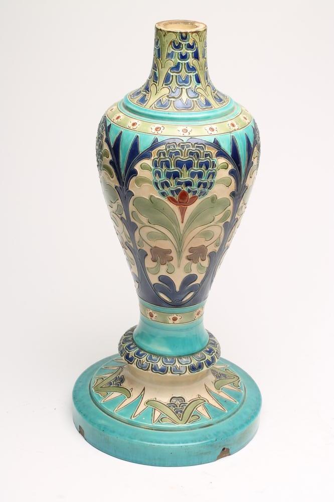 A BURMANTOFTS FAIENCE STAND Image