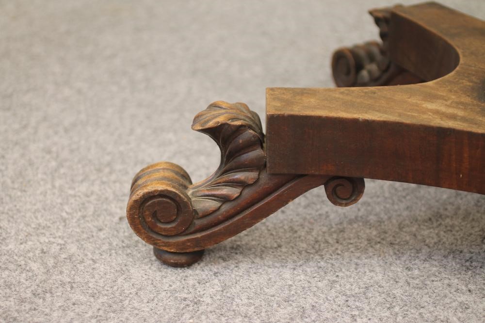 A MAHOGANY FOLDING CARD TABLE Image
