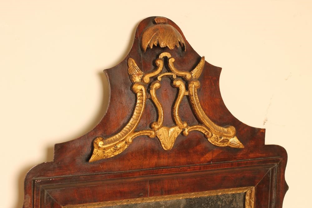 A GEORGIAN MAHOGANY FRAMED FRET PIER GLASS Image