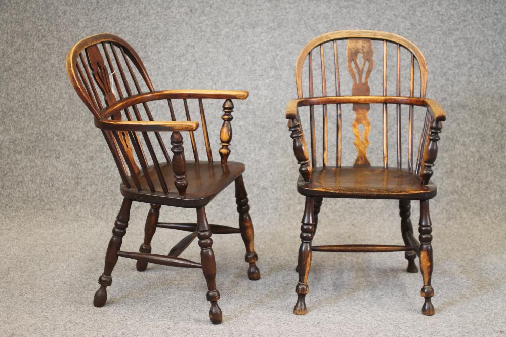 A PAIR OF YORKSHIRE ASH AND ELM WINDSOR ARMCHAIRS Image