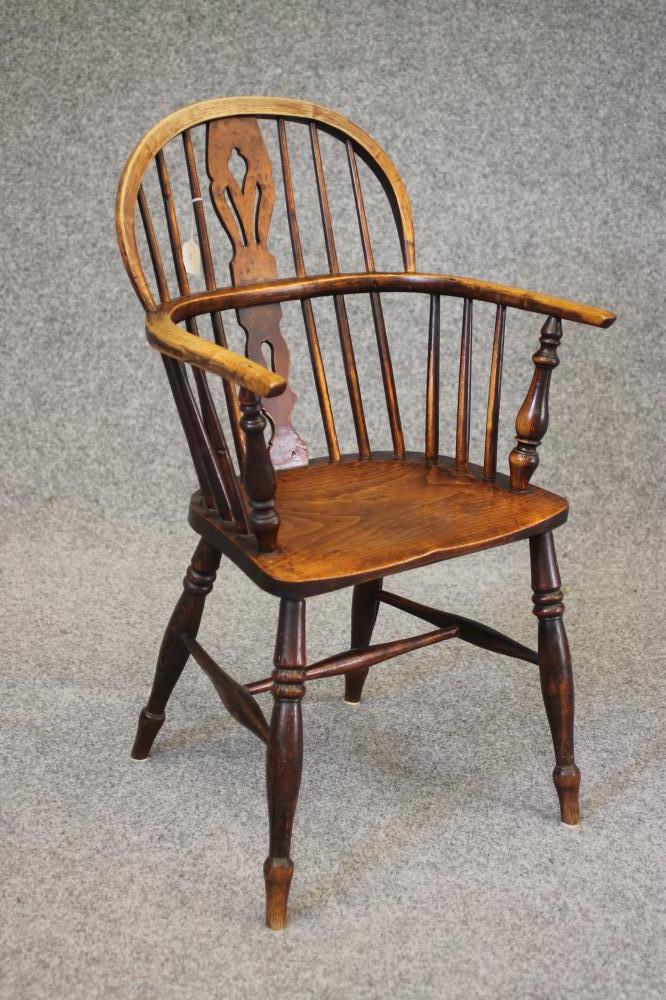AN ASH AND ELM WINDSOR ARMCHAIR Image