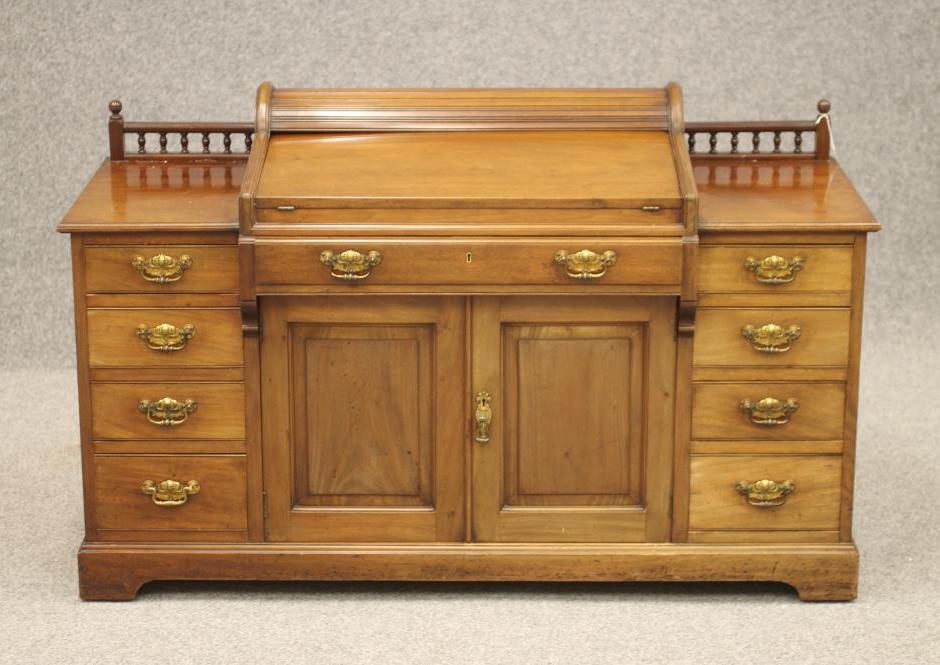 A MAHOGANY "BRADFORD DESK LIBRARY VERSION" Image