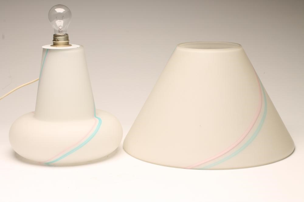 A MURANO GLASS VETRI LAMP BASE AND SHADE Image