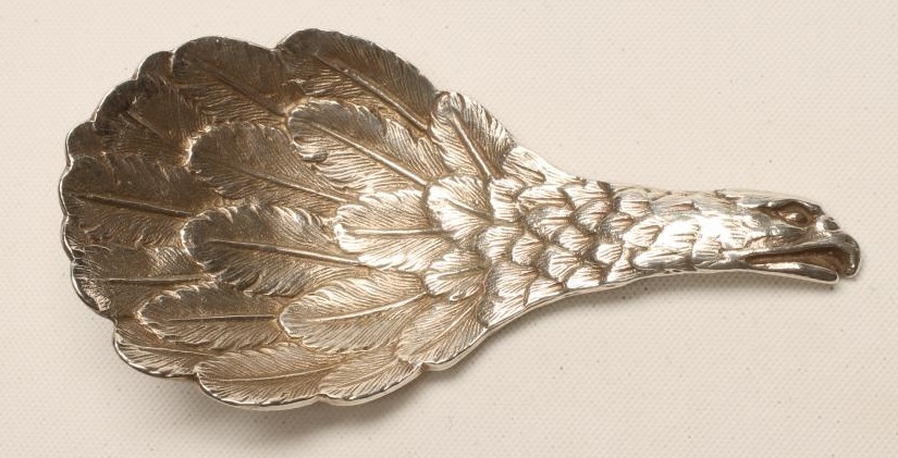 A NOVELTY SILVER CADDY SPOON Image