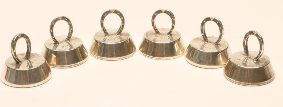 A SET OF SIX EDWARDIAN SILVER PLACE CARD HOLDERS Image