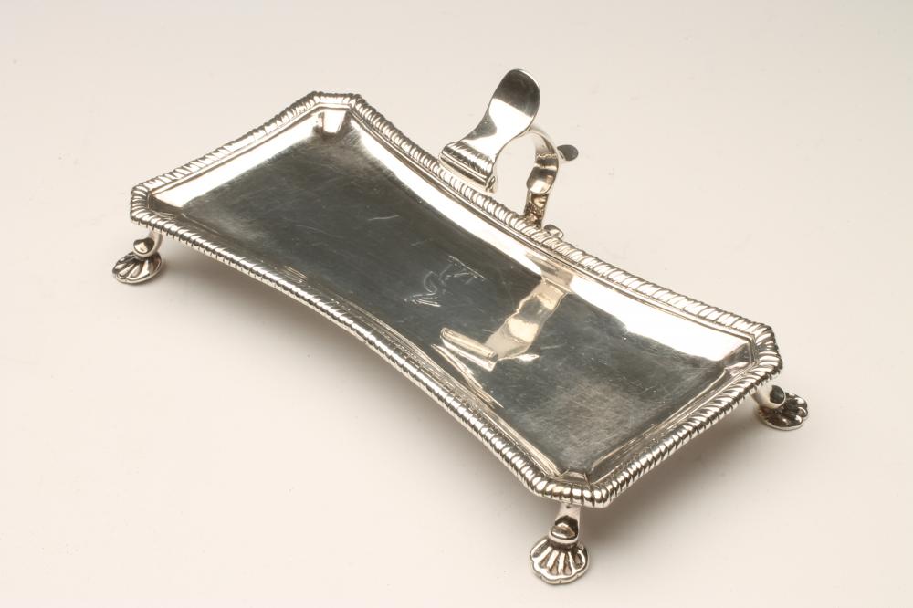A GEORGE III SILVER SCISSOR SNUFFERS' STAND Image