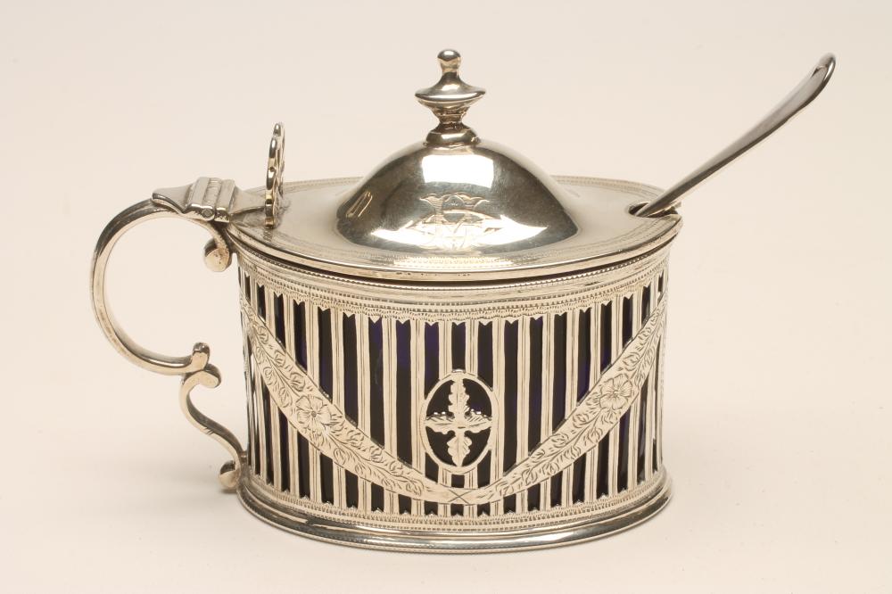 A LATE VICTORIAN SILVER MUSTARD Image