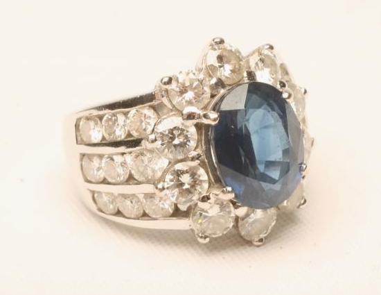 A SAPPHIRE AND DIAMOND COCKTAIL RING Image