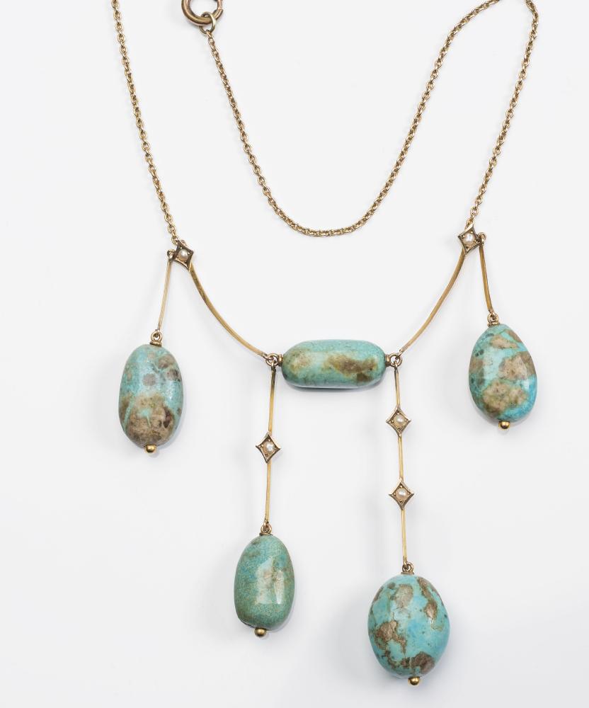 AN ARTS AND CRAFTS TURQUOISE MATRIX NECKLACE Image