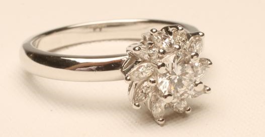 A DIAMOND CLUSTER RING Image