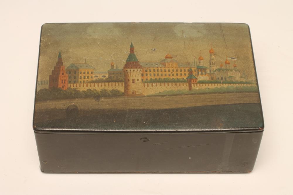 A RUSSIAN LACQUER BOX Image