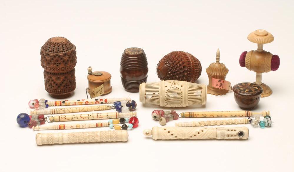 A COLLECTION OF SEWING ACCOUTREMENTS Image