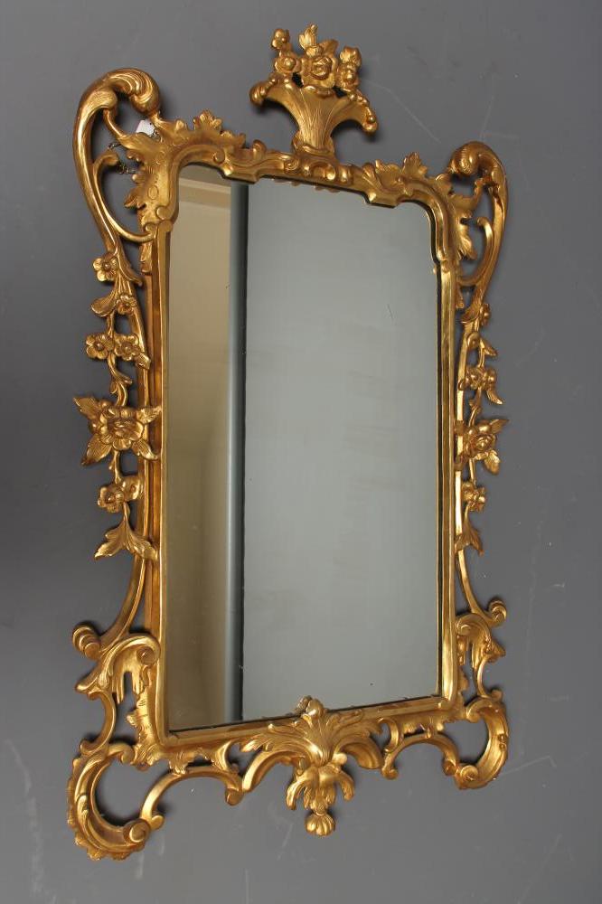 A GEORGIAN ROCOCO DESIGN GILT WOOD PIER GLASS Image