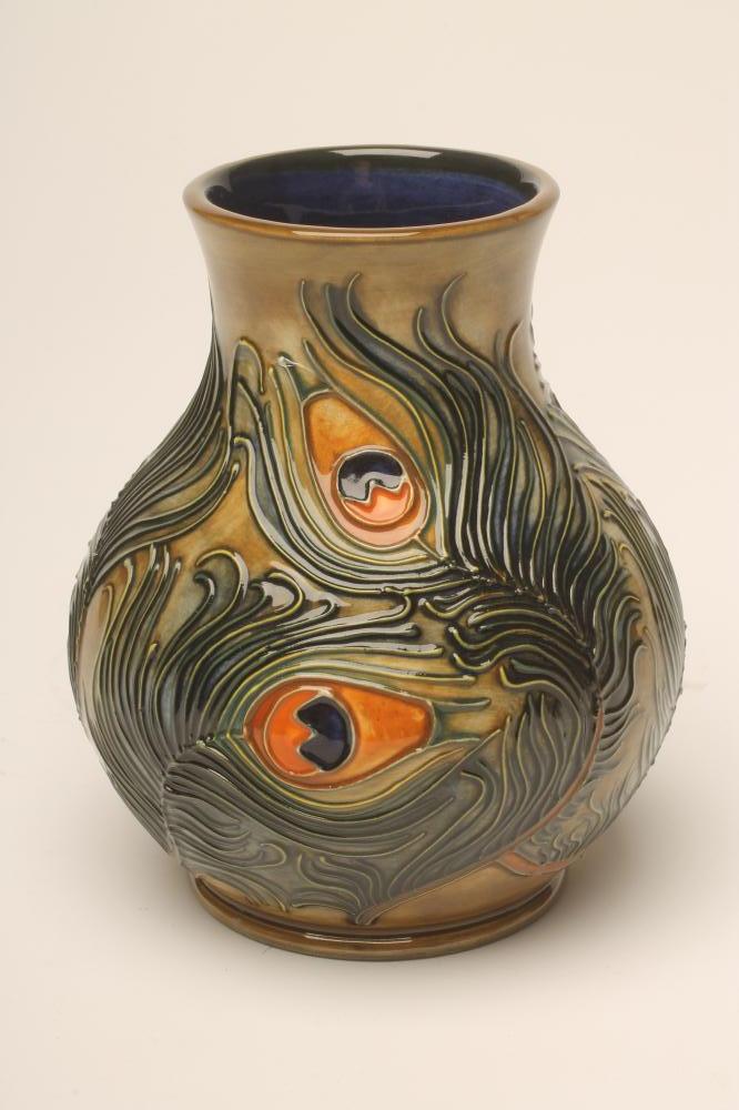 A MOORCROFT POTTERY VASE Image