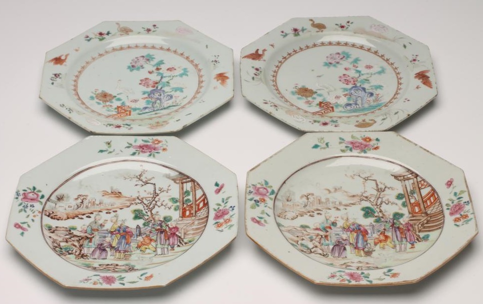 A PAIR OF CHINESE PORCELAIN PLATES of octagonal form Image