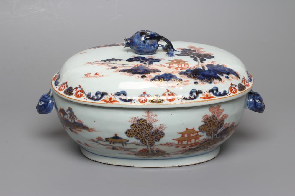 A CHINESE IMARI PORCELAIN TUREEN AND COVER of oval form with pomegranate knop and two rabbit head Image