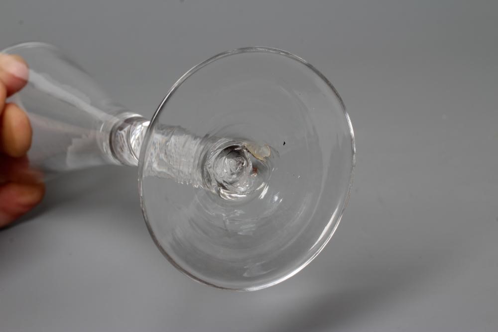 A GLASS ALE FLUTE Image