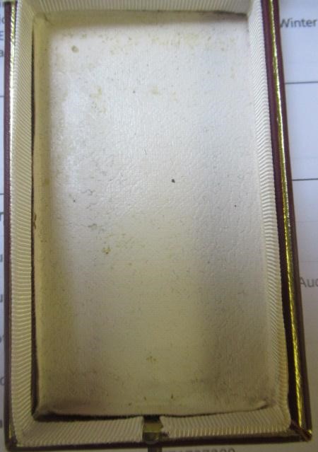 A DUNHILL 9CT GOLD ROLLAGAS CIGARETTE LIGHTER of plain oblong form with engine turning, 2 1/2" high, Image