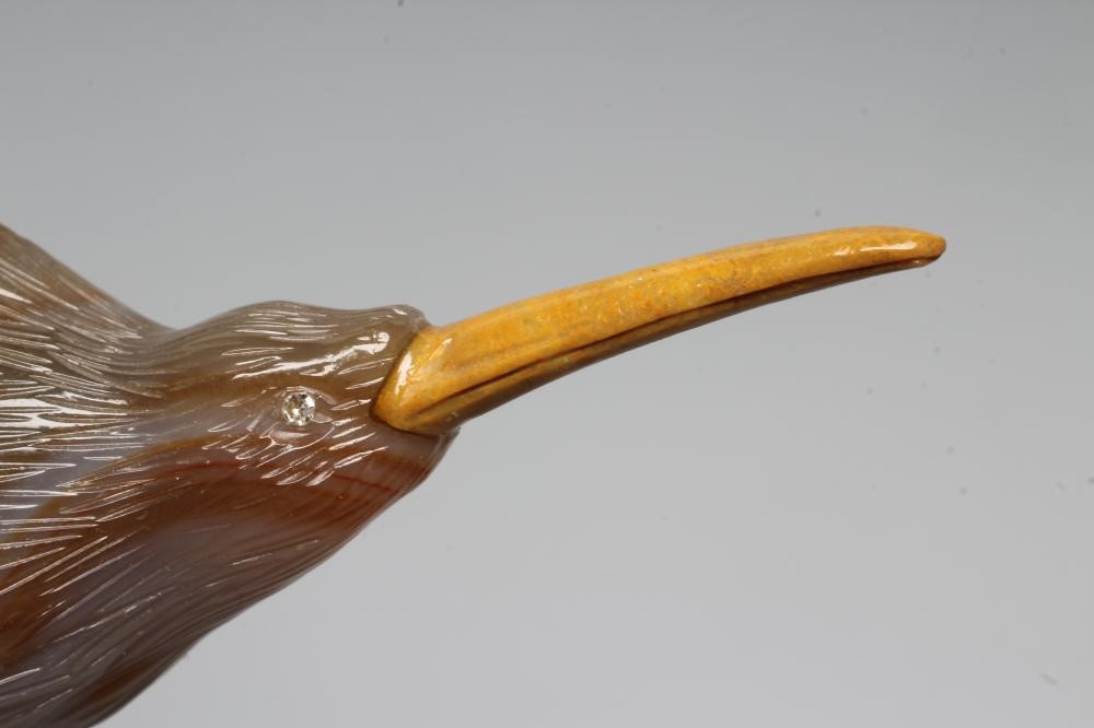 A GERMAN CARVED AGATE KIWI Image