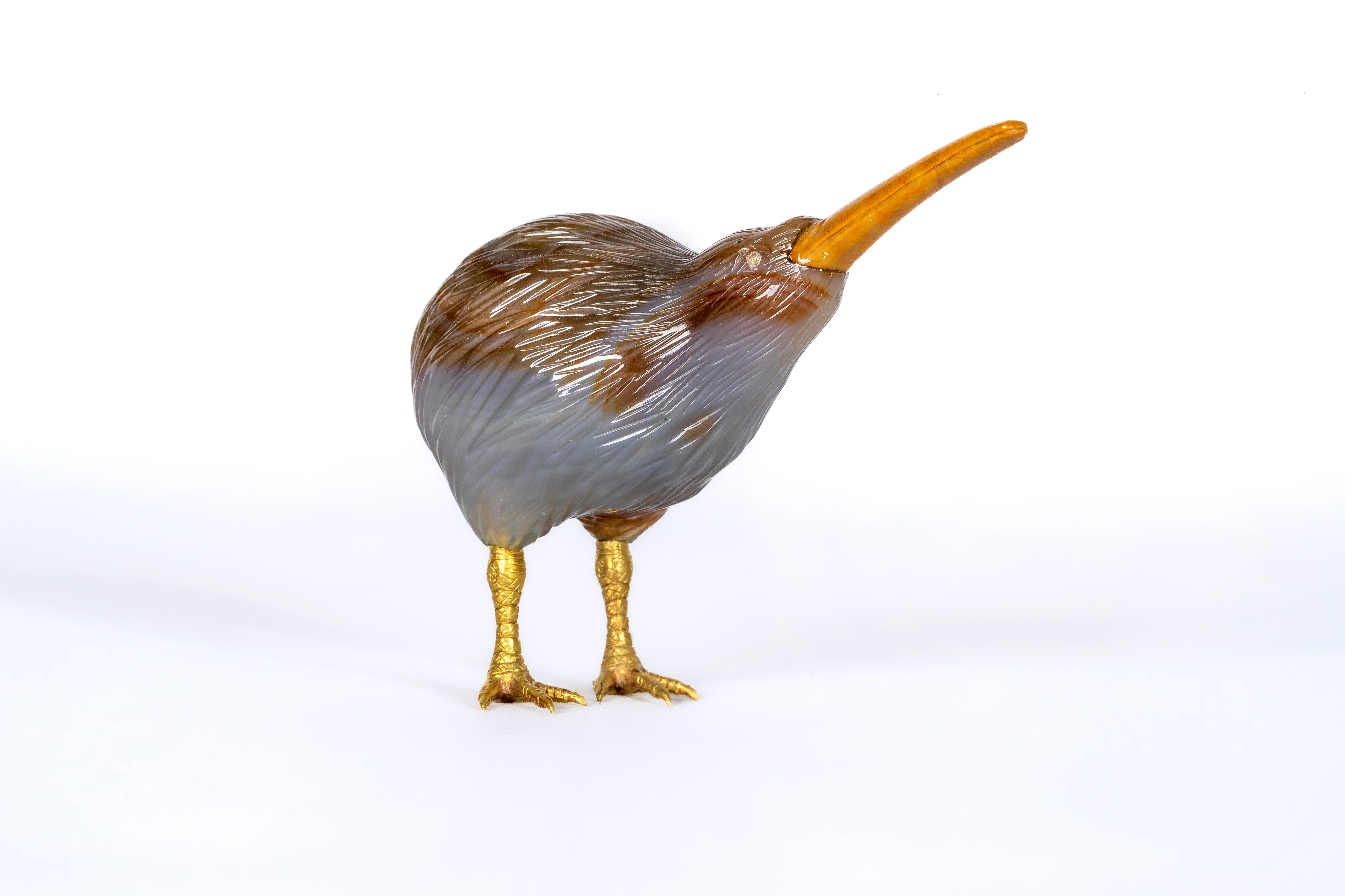 A GERMAN CARVED AGATE KIWI Image