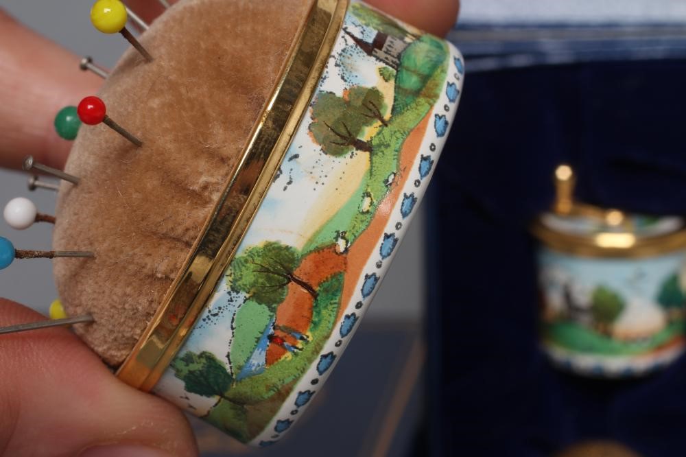 A HALCYON DAYS BILSTON & BATTERSEA ENAMEL SEWING SET Image