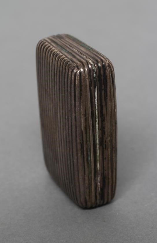 A LATE GEORGE III SILVER VINAIGRETTE Image