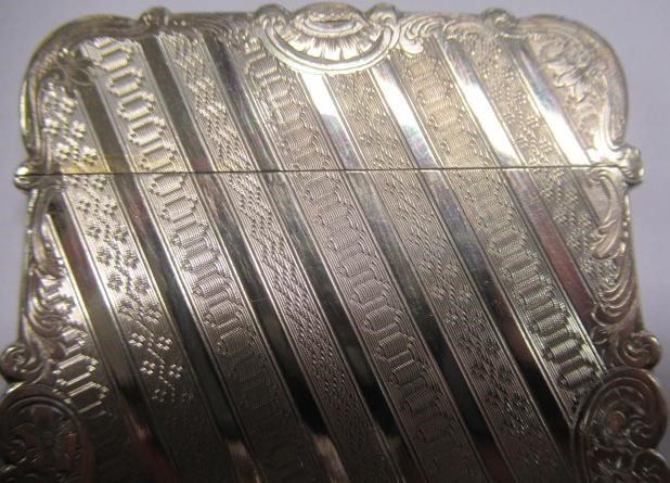 AN EARLY VICTORIAN SILVER VISITING CARD CASE Image