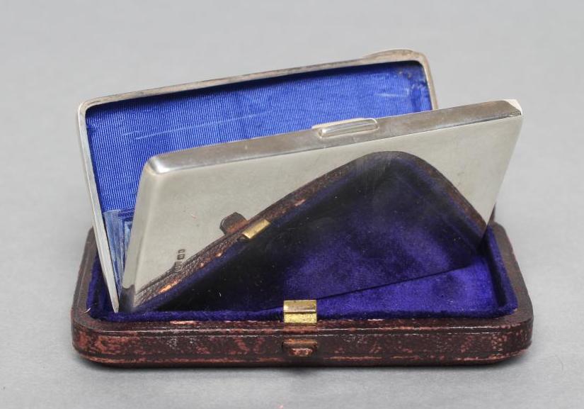 A VICTORIAN SILVER CARD CASE Image