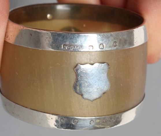 A PAIR OF STERLING SILVER IONA MENU HOLDERS Image