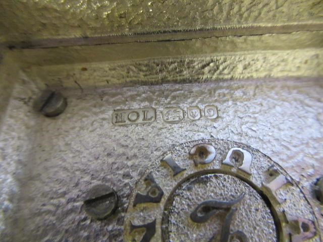 A MODERN SILVER CARRIAGE CLOCK Image