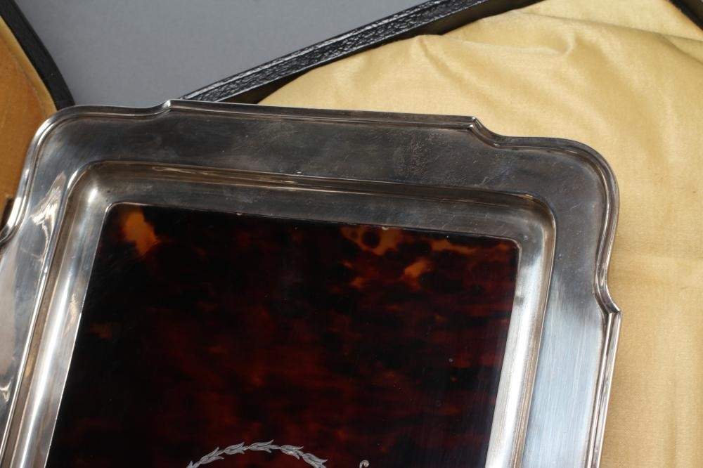 A SILVER AND TORTOISESHELL PIQUE WORK DRESSING TABLE SET Image