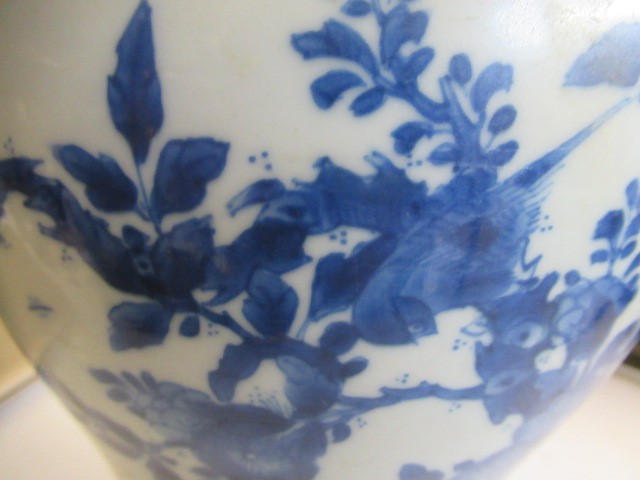 A CHINESE PORCELAIN VASE of inverted baluster form Image