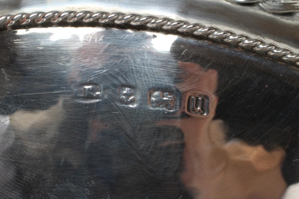 AN ARTS AND CRAFTS SILVER PEDESTAL BOWL Image