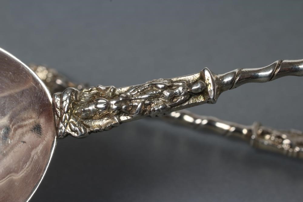 A PAIR OF VICTORIAN SILVER APOSTLE SPOONS Image