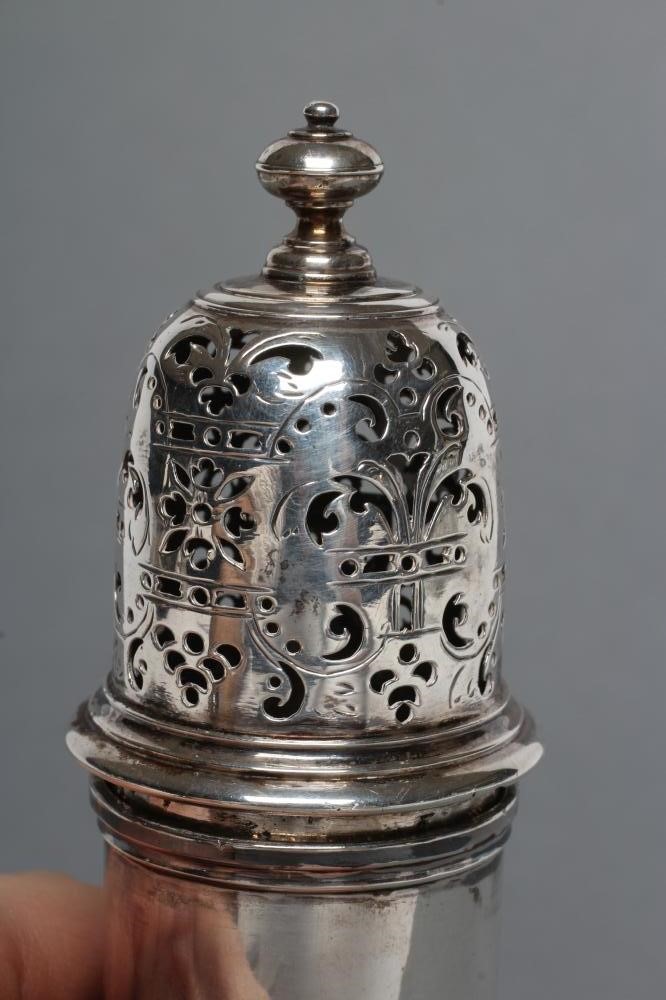 A LATE GEORGE I SILVER CASTOR, maker's mark ?W (Sam/Simon Wood?), London 1728, of plain vase form Image