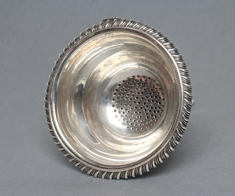 A GEORGE IV SILVER WINE FUNNEL Image