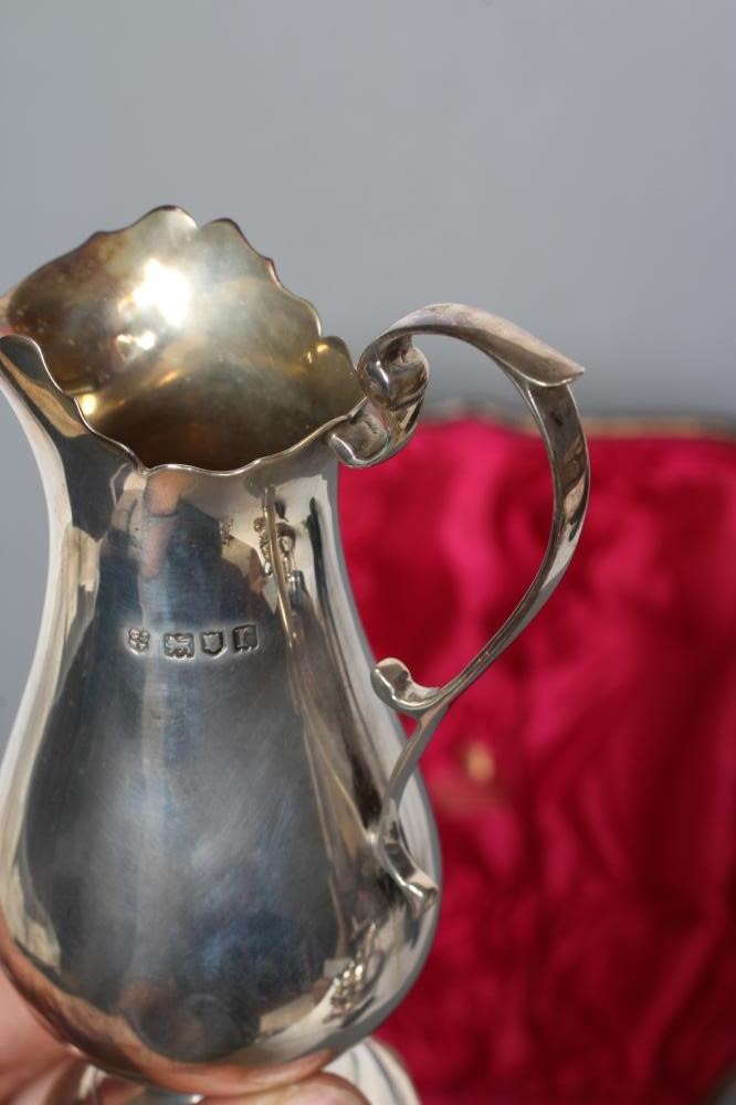 AN EDWARDIAN SILVER STRAWBERRY SET Image