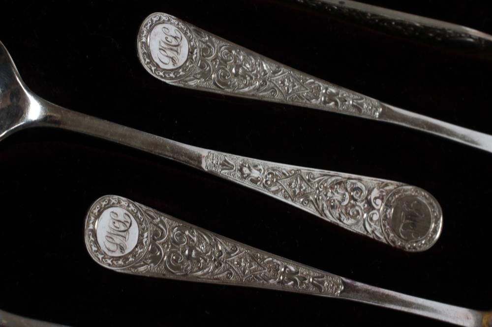 A SET OF TWELVE LATE VICTORIAN SILVER TEASPOONS Image