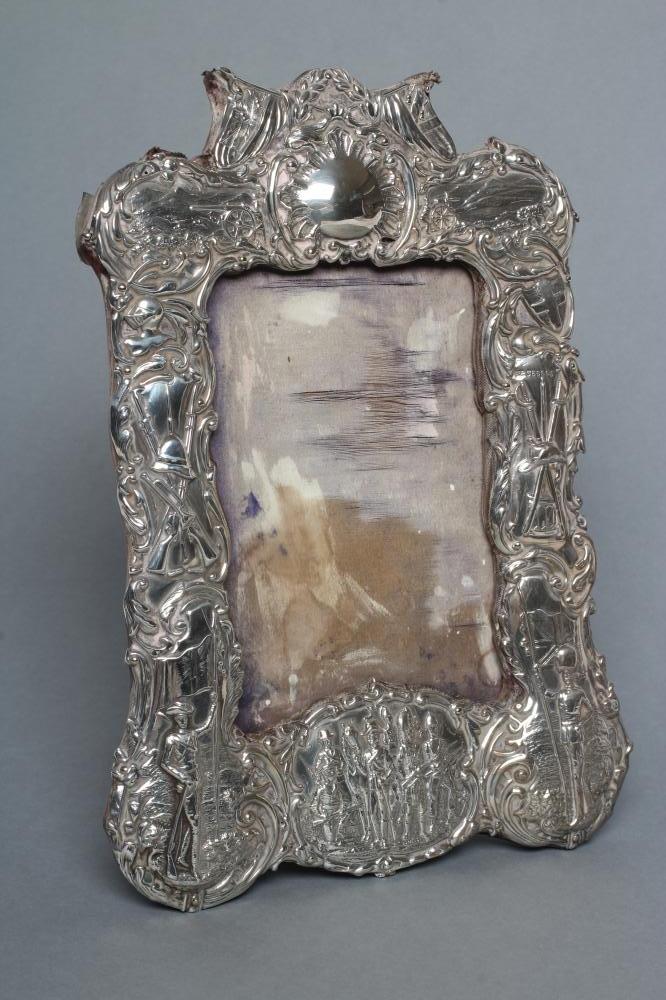 OF BOER WAR INTEREST - a late Victorian easel back photograph frame Image