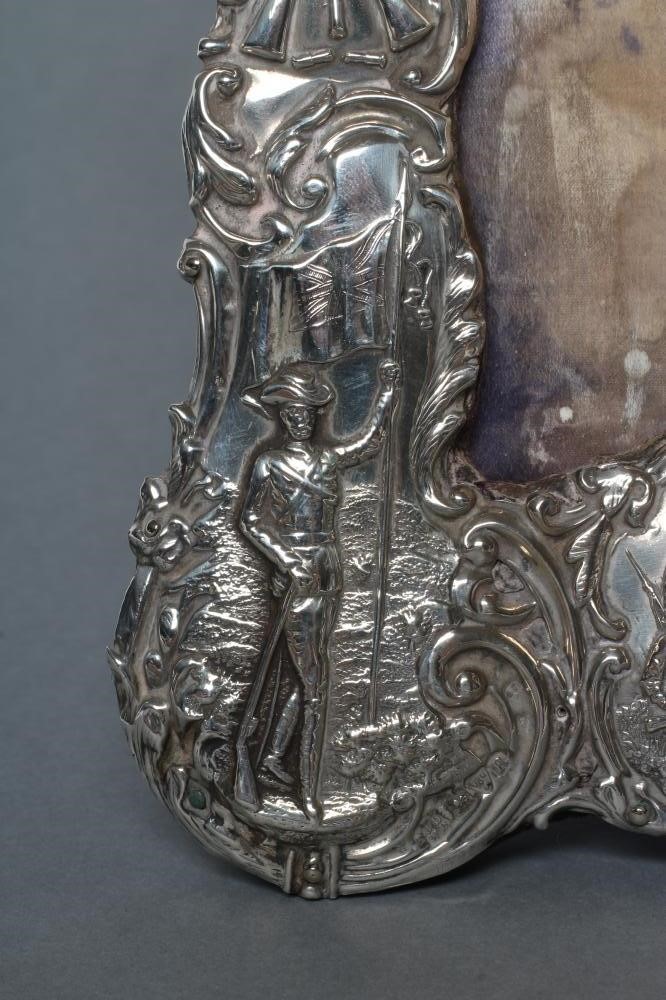 OF BOER WAR INTEREST - a late Victorian easel back photograph frame Image