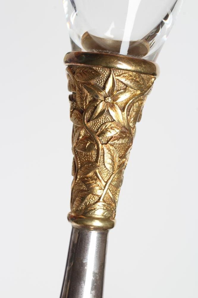 A MODERN PAIR OF SILVER MOUNTED CHAMPAGNE FLUTES Image