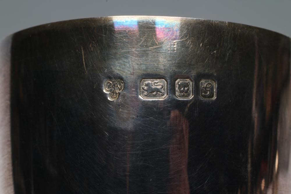 A MODERN PAIR OF SILVER GOBLETS Image