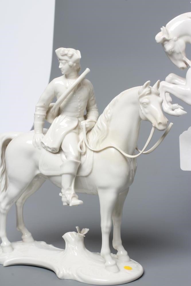 THREE NYMPHENBURG BLANC-DE-CHINE PORCELAIN "FRANKENTHAL HUNT" FIGURES Image