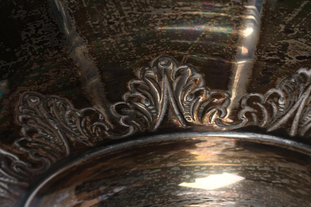 A SILVER ROSE BOWL Image