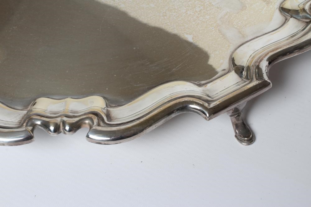 A LARGE SILVER SALVER Image